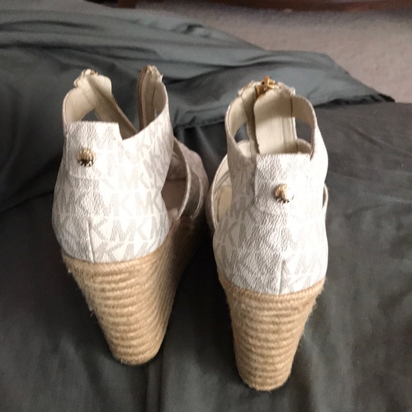 Michael Kors Wedge Logo Sandals - Picture 3 of 6